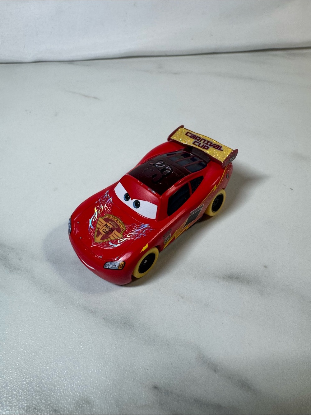 Disney Pixar Cars Lightning McQueen Carnival Cup #95 Diecast Mattel Rare